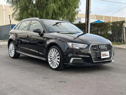 2017 Audi A3 e-tron 1.4T Premium