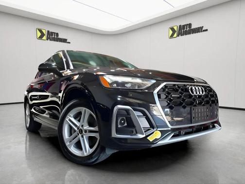 2022 Audi Q5 55 S line Premium
