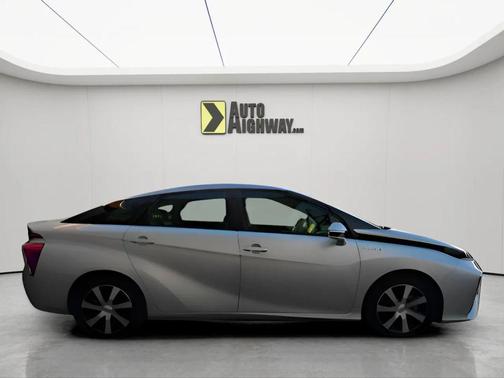 2019 Toyota Mirai Base