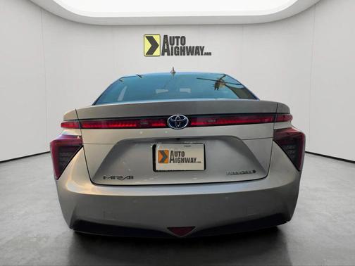 2019 Toyota Mirai Base