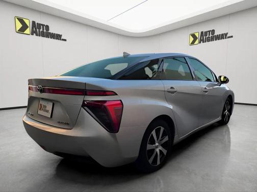 2019 Toyota Mirai Base