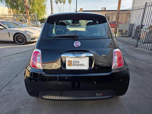 2015 FIAT 500e Battery Electric