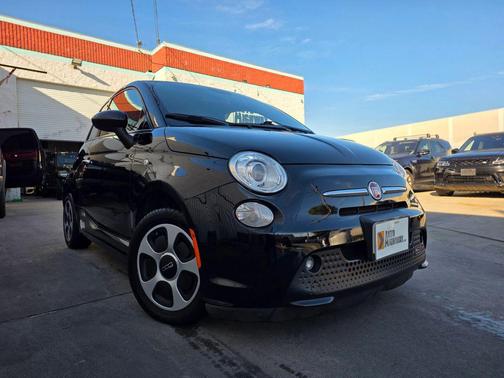 2015 FIAT 500e Battery Electric