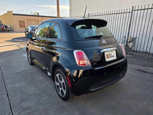 2015 FIAT 500e Battery Electric