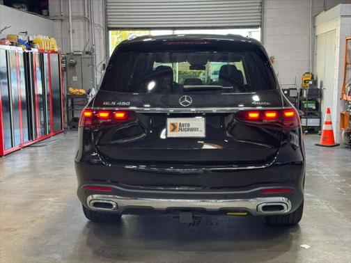 2024 Mercedes-Benz GLS 450 4MATIC