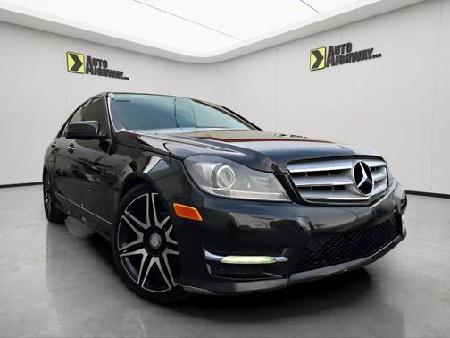 2013 Mercedes-Benz C-Class Luxury