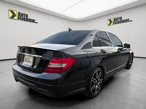 2013 Mercedes-Benz C-Class Luxury