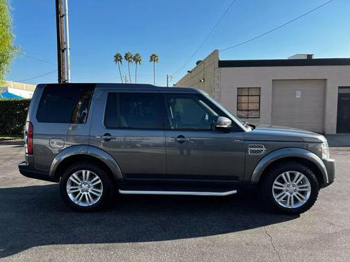 2016 Land Rover LR4 Base