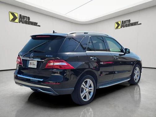 Black 2012 Mercedes-Benz M-Class 4MATIC