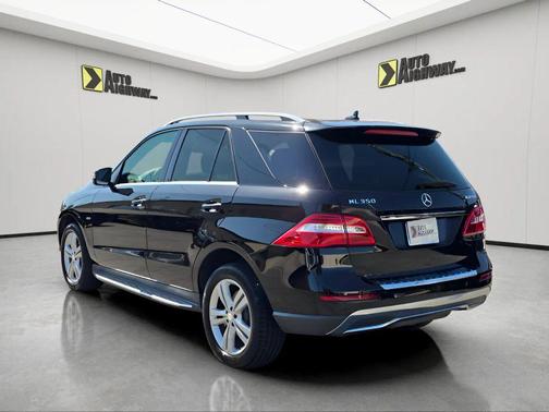 Black 2012 Mercedes-Benz M-Class 4MATIC