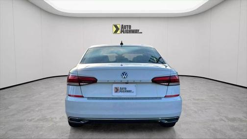 2021 Volkswagen Passat 2.0T SE