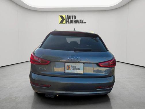 2015 Audi Q3 2.0T Premium Plus