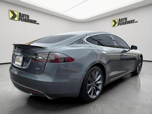 2013 Tesla Model S Performance