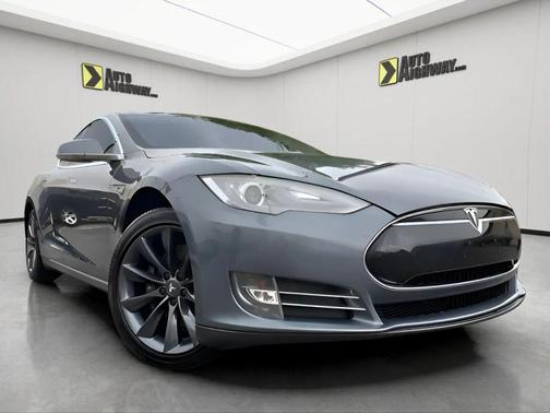 2013 Tesla Model S Performance