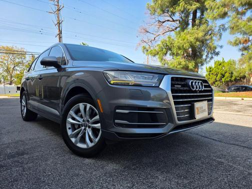 2019 Audi Q7 45 Premium