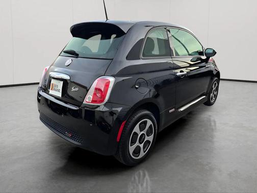 2014 FIAT 500e Battery Electric