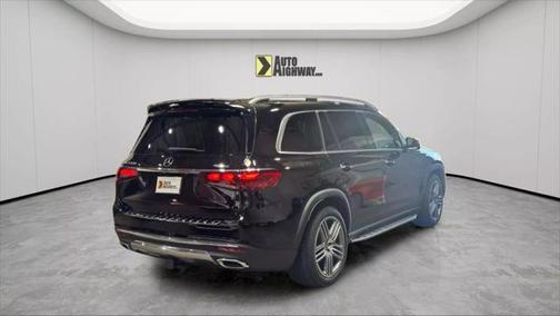 2024 Mercedes-Benz GLS 450 4MATIC