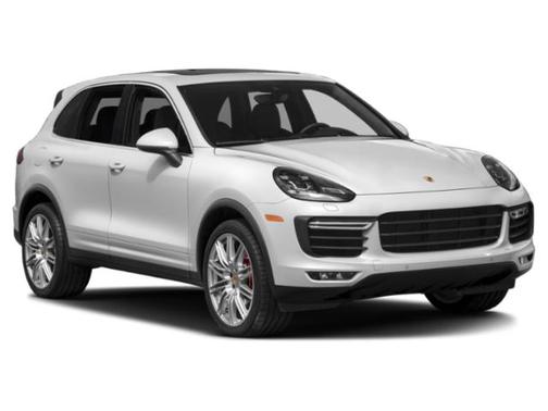 Carrara White Metallic 2015 Porsche Cayenne Turbo