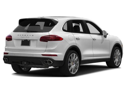 Carrara White Metallic 2015 Porsche Cayenne Turbo