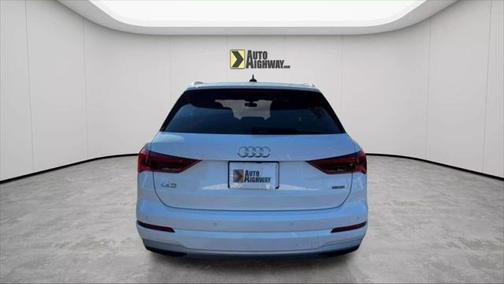 2020 Audi Q3 45 Premium