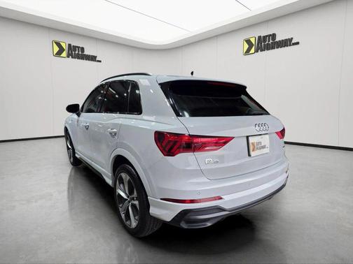 2021 Audi Q3 45 S line Premium Plus