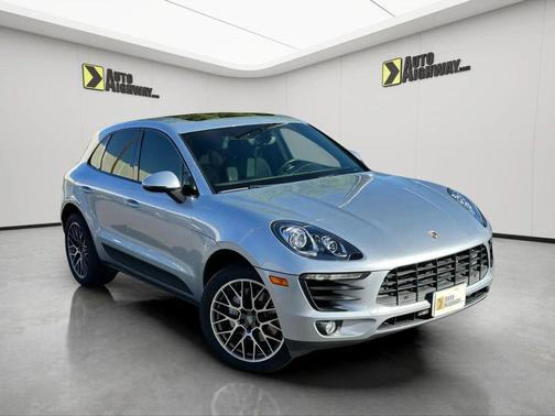 2016 Porsche Macan S