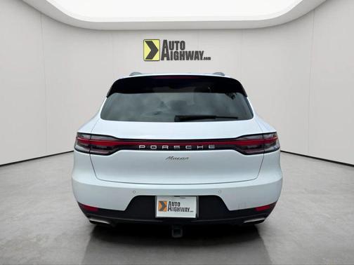 White 2020 Porsche Macan Macan Sport Edition