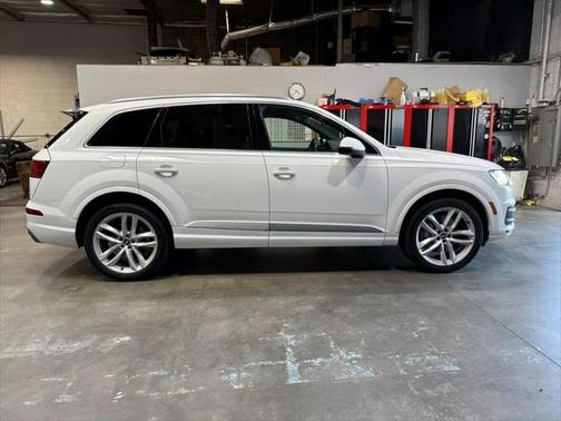 2017 Audi Q7 3.0T Prestige