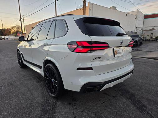 2024 BMW X5 sDrive40i