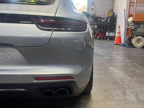 2019 Porsche Panamera GTS