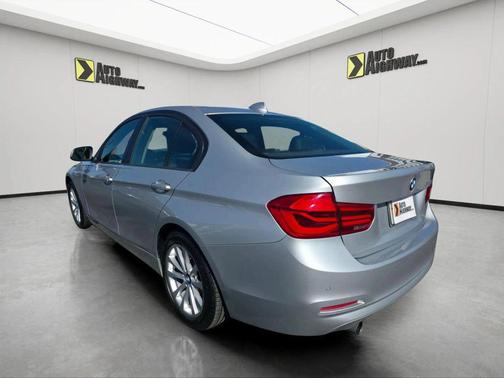 2017 BMW 320 i