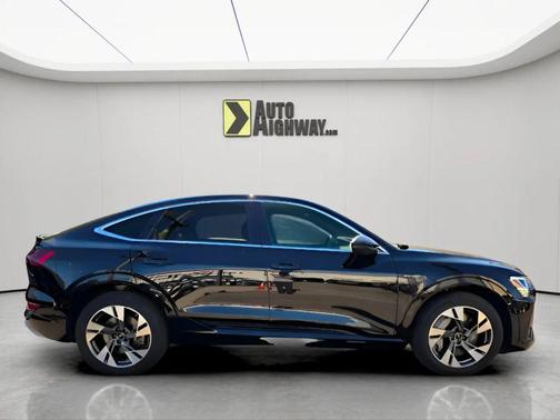 2022 Audi e-tron Sportback S line Premium Plus