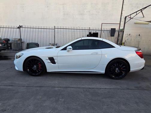 2017 Mercedes-Benz SL 550 SL 550 Roadster 2D