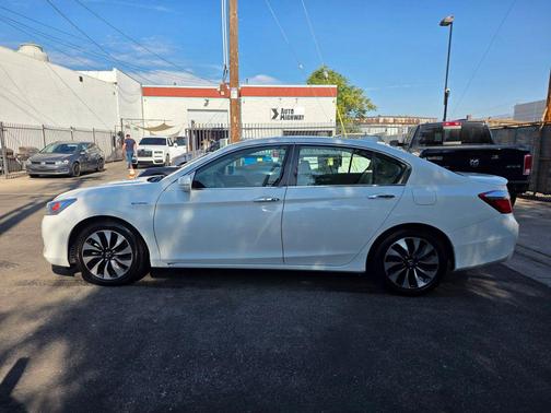 2015 Honda Accord Hybrid Touring