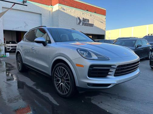 2019 Porsche Cayenne S