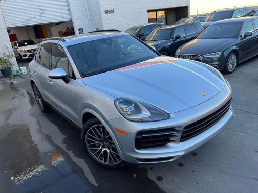2019 Porsche Cayenne S