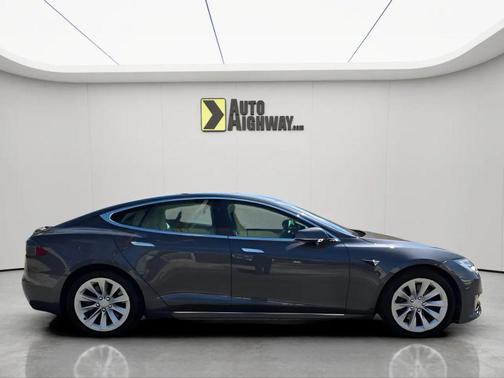Gray 2019 Tesla Model S Long Range