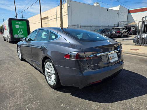 2019 Tesla Model S Long Range