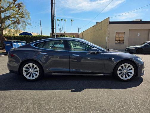 2019 Tesla Model S Long Range