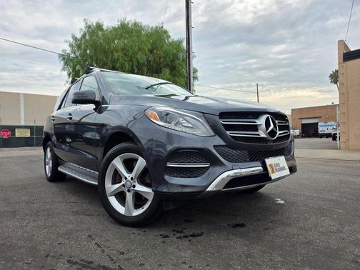 2016 Mercedes-Benz GLE-Class GLE 300d 4MATIC