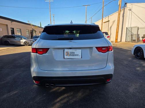 2018 Jaguar F-PACE 20d R-Sport