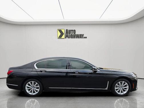 2020 BMW 740 740i Sedan 4D