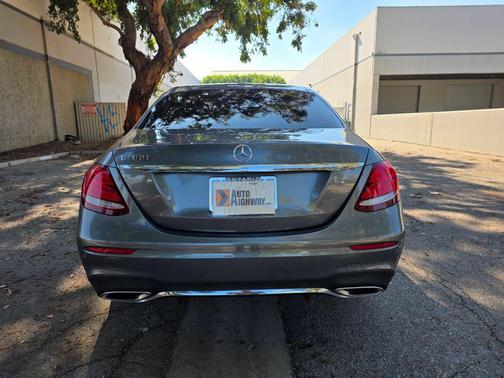 2017 Mercedes-Benz E-Class E 300 Sedan 4D