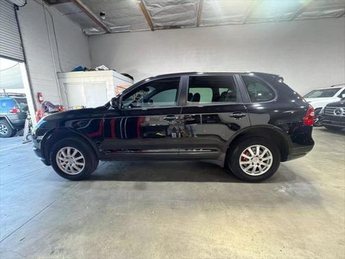2008 Porsche Cayenne Base