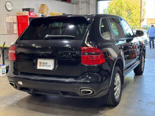 2008 Porsche Cayenne Base