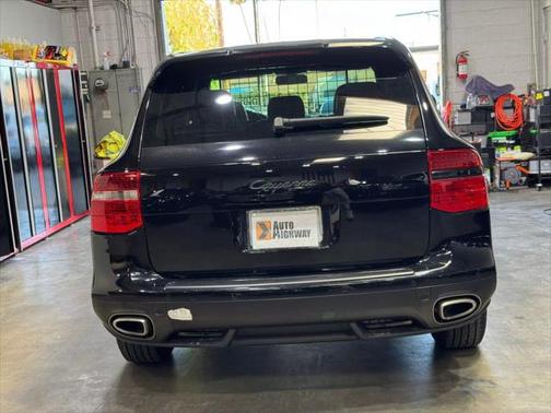 2008 Porsche Cayenne Base