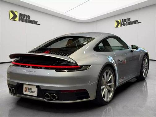 2020 Porsche 911 Carrera S