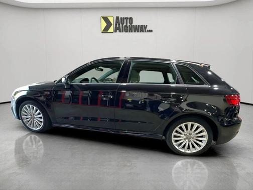 2017 Audi A3 e-tron 1.4T Premium