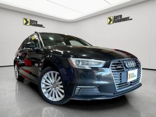 2017 Audi A3 e-tron 1.4T Premium