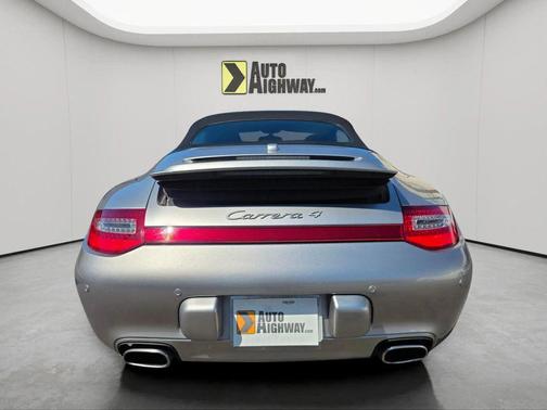 2012 Porsche 911 Carrera 4